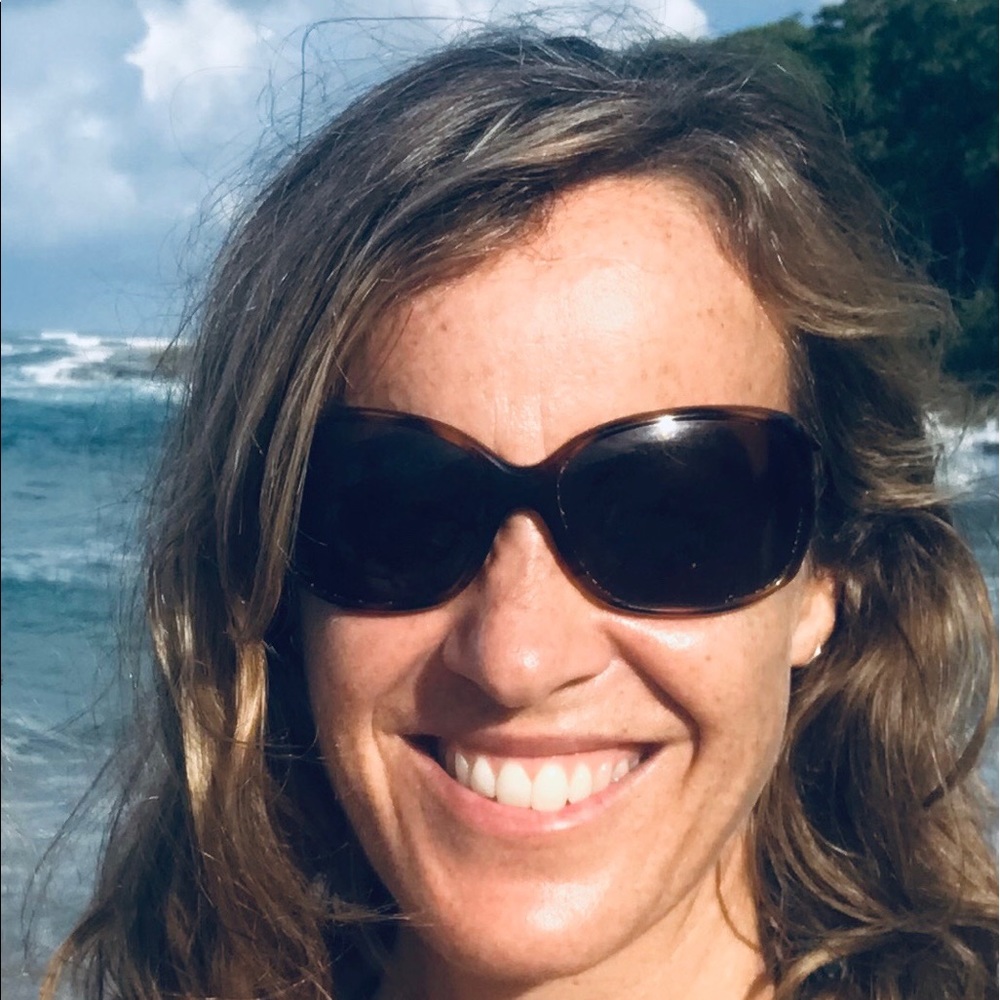 Meet your Posher, Stephanie